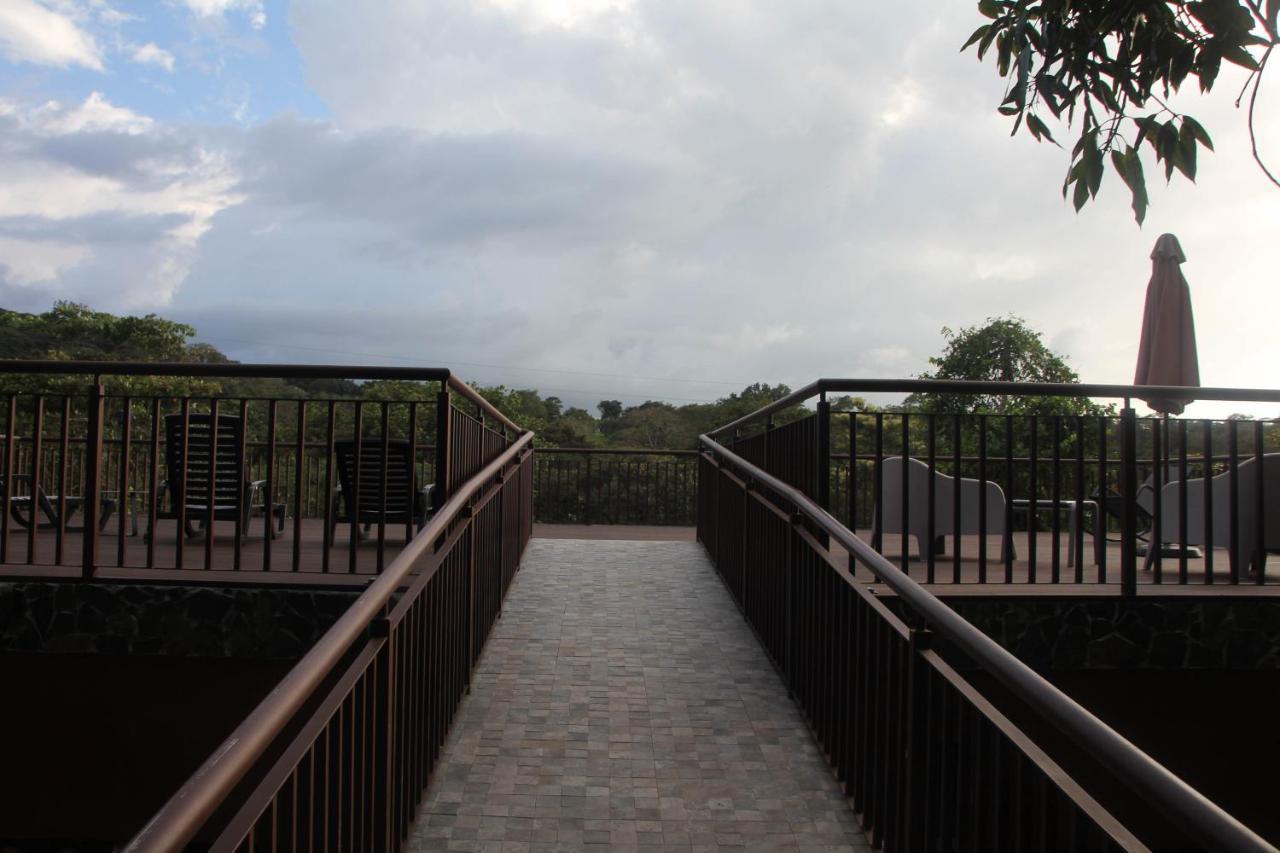 Hotel Poza Blanca Lodge San Mateo Екстер'єр фото