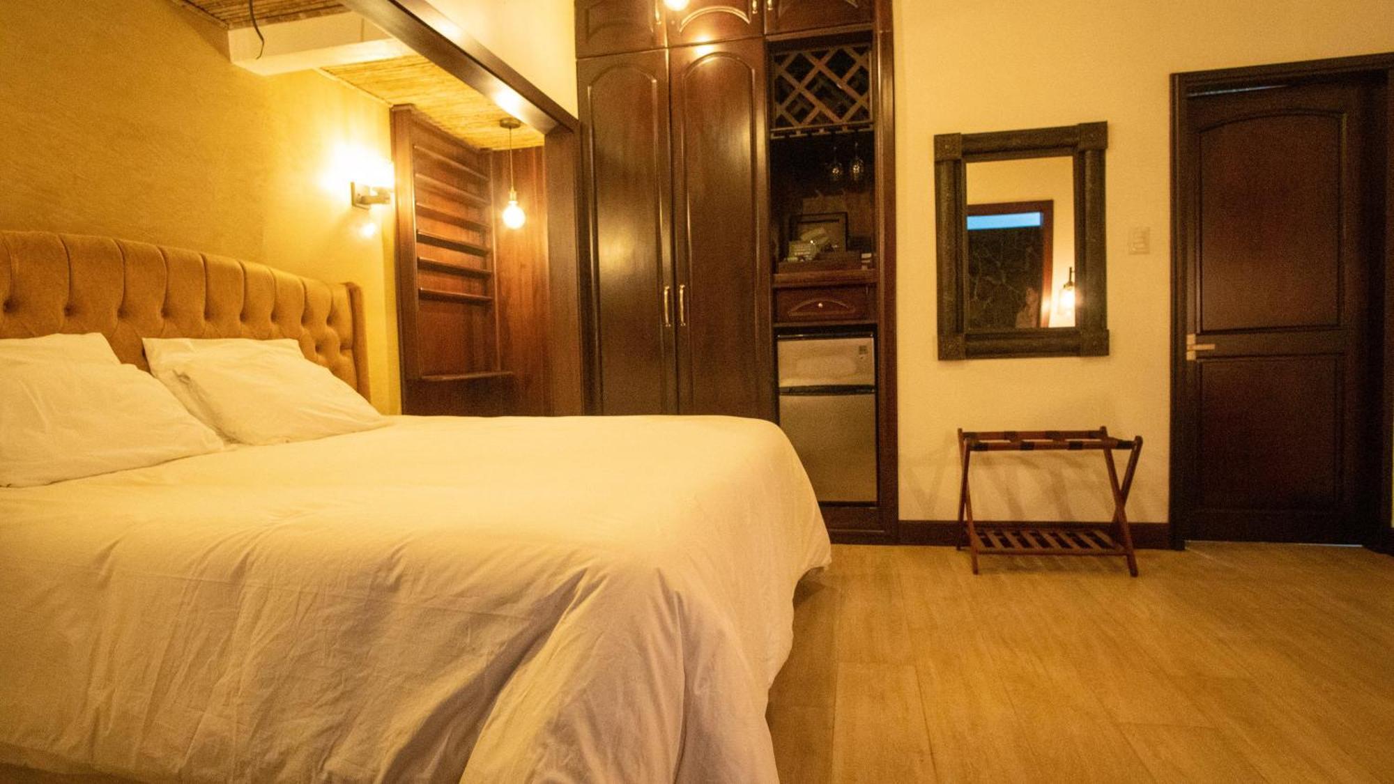 Hotel Poza Blanca Lodge San Mateo Екстер'єр фото